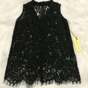 Paper + Tee Lace Sleeveless Blouse